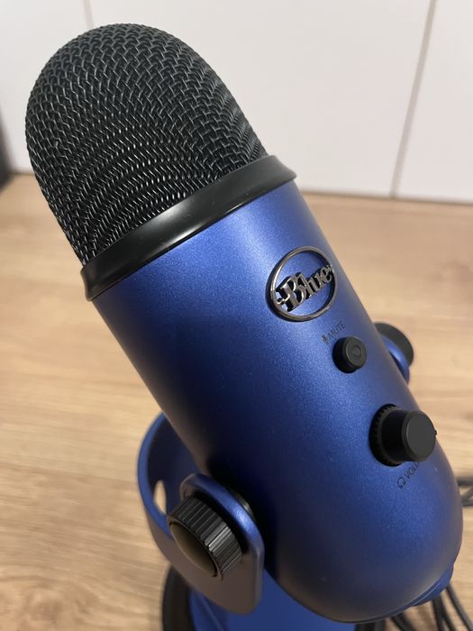 Vand Microfon Profesional Blue Yeti cu cablu USB C