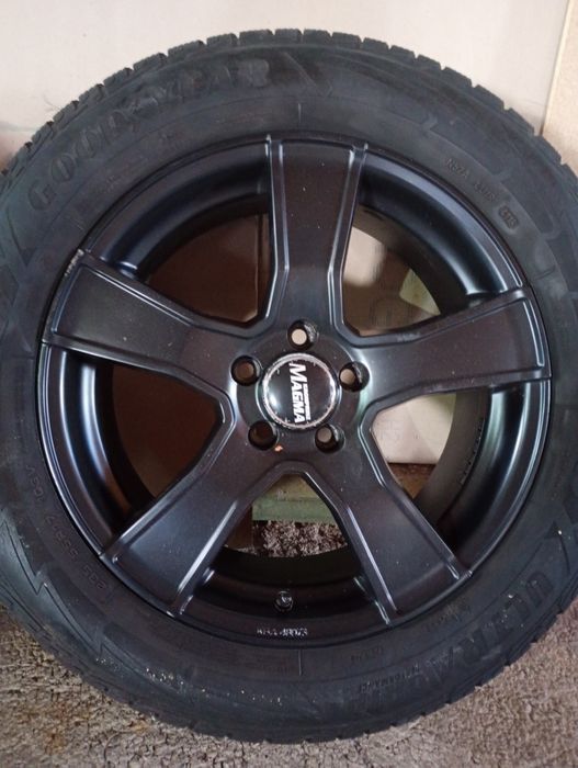 ФОРД КУГА джанти със зимни гуми 225/60/17 7,5J ET45 5x108 цо 65-76