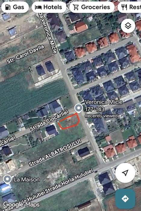 Teren 700 mp, Miroslava