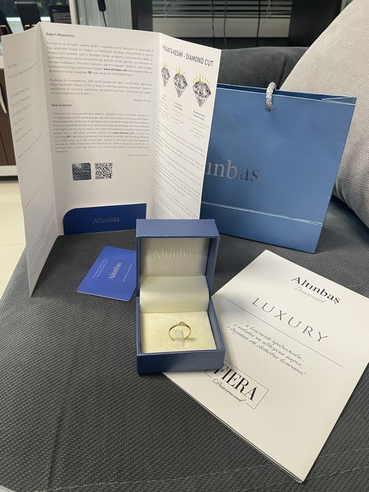 Златен пръстен Altinbas