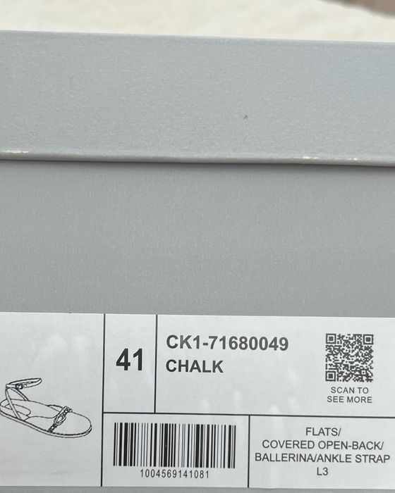 Босоножки Charles and Keith новые оригинал