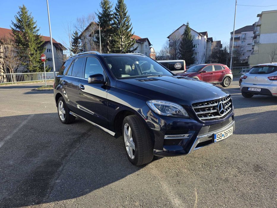 Mercedes-Benz ML 350d 2014 4MATIC AMG Line BlueEFFICIENCY 169161Km