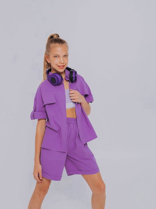 Летний костюм , рубашка с шортами