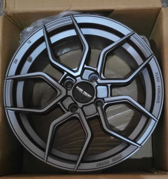 Formula Plus Diska R15