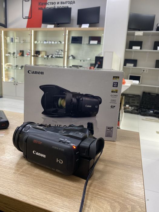 видеокамера Canon Legria HF G40 (p25)