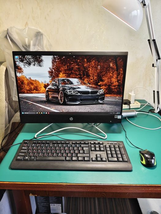 Моноблок HP core i5 8250U