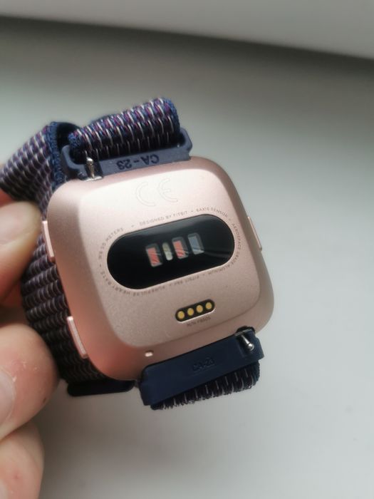 Fitbit Versa смарт часовник Snartwatch