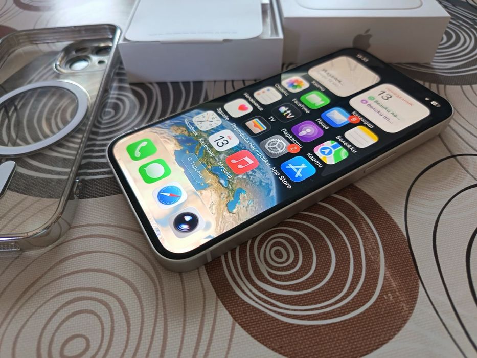 I phone 13 перфектен