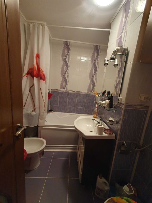 Vand apartament 2 camere