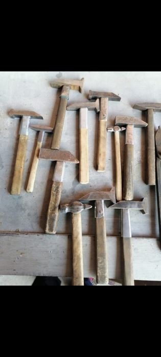 Молотки вшевные, призма, съёмник.