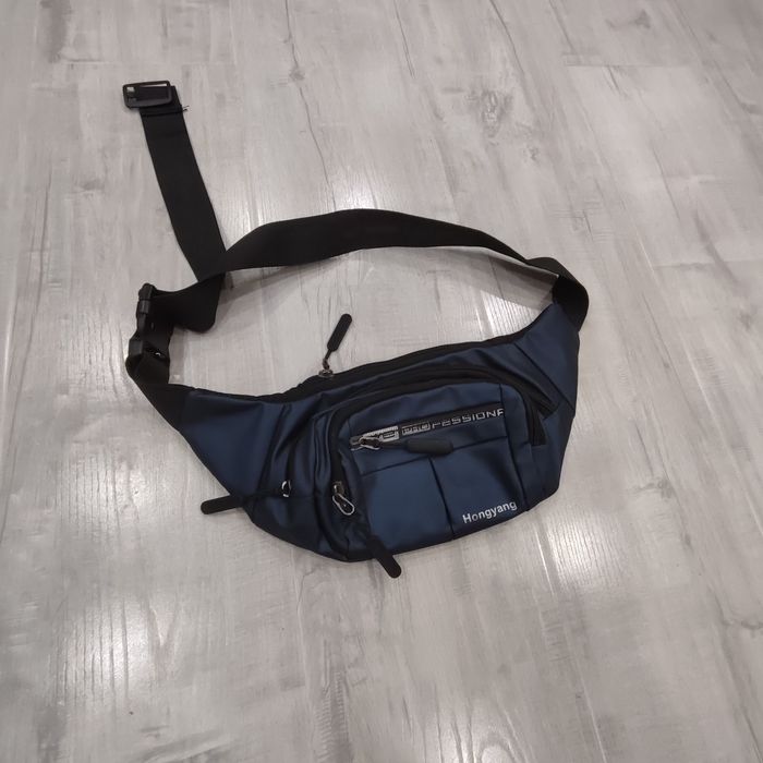 Сумка через плечо, бананка