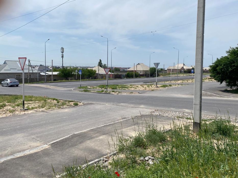 Үй сатылады участок под бизнес