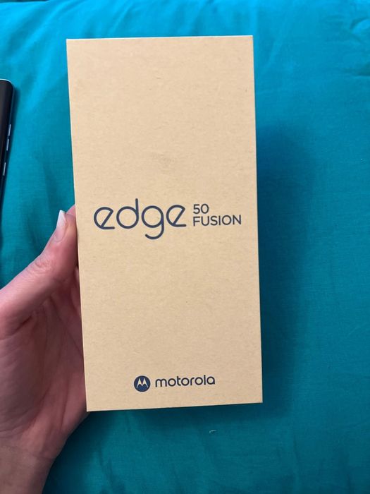 Vând Motorola edge 50 fusion 256 gb