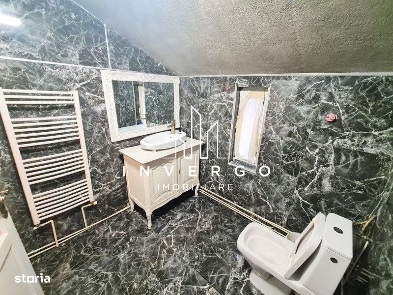 Casă spațioasă cu 5 camere și 6 garaje de închiriat în Florești