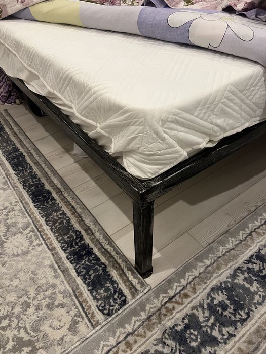 Кованная кровать