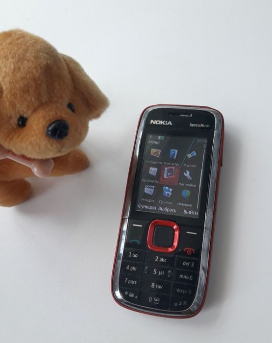 Продам телефон Нокиа Мьюзик, подарки.