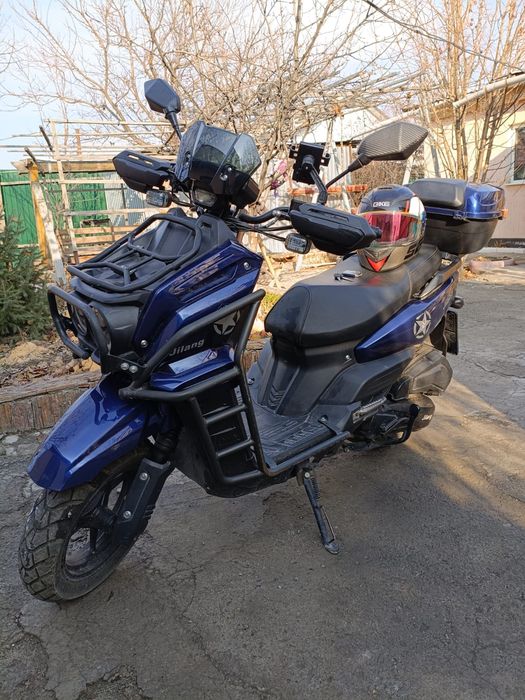 Срочно продам скутер