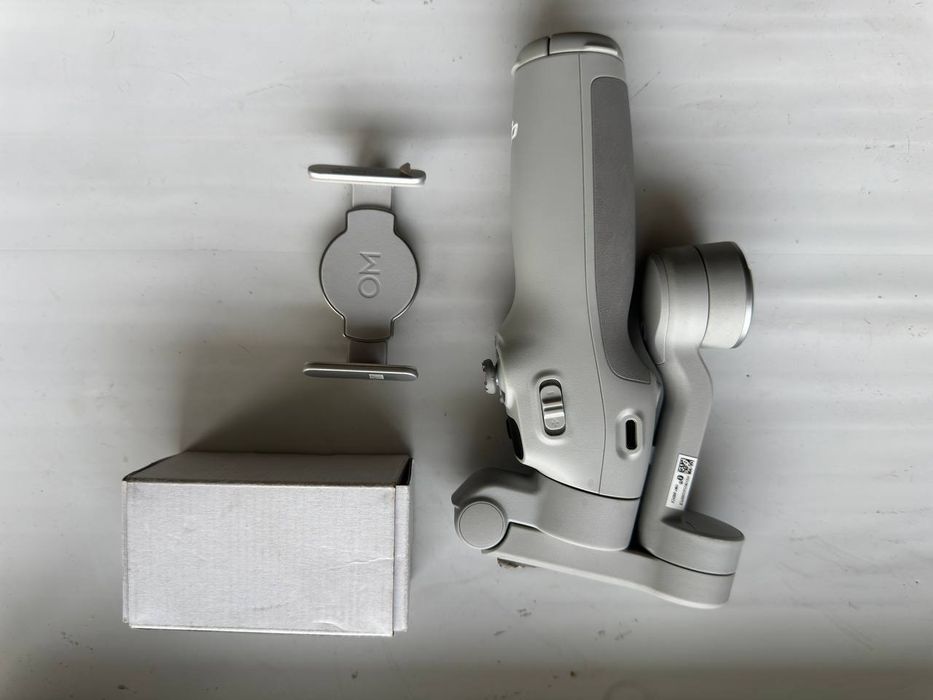 DJI osmo mobile 7
