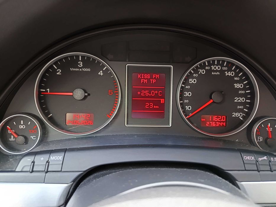 Audi a4b7 quattro