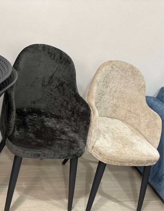 Продается стулья-кресла