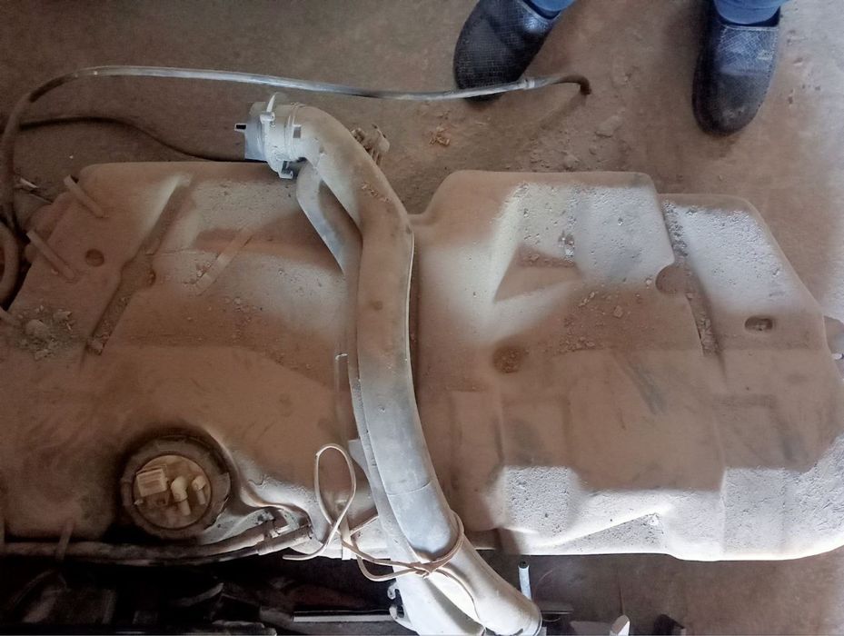 Пежо запчаст галофка