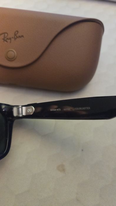 rayban meta gen 1 pentru piese