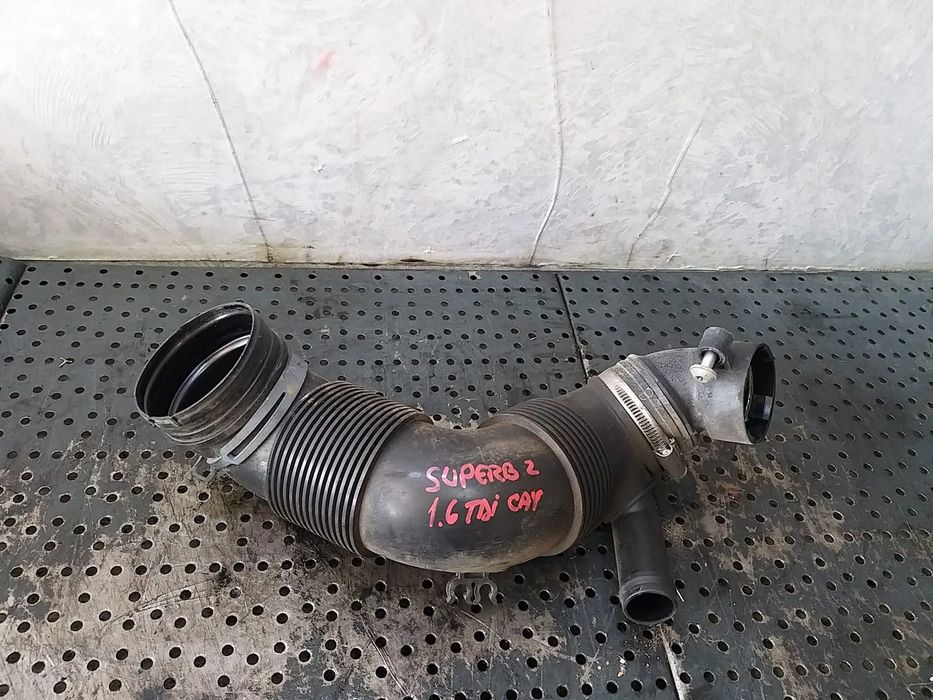 Tubulatura admisie aer 1.6 tdi skoda superb 2 3c0129635 446019601