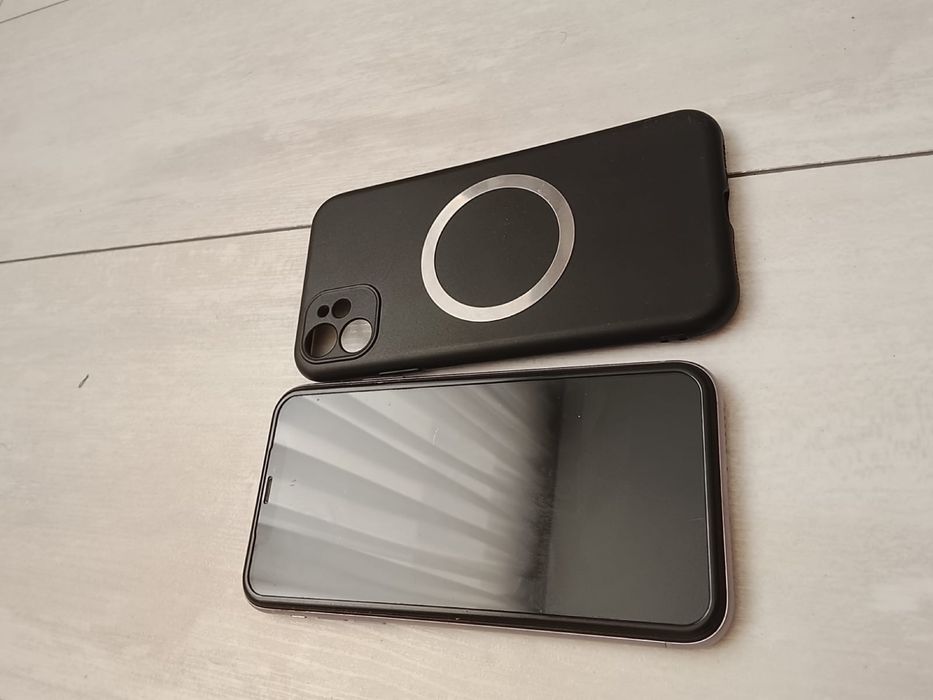 Продам или обмен iPhone 11 64