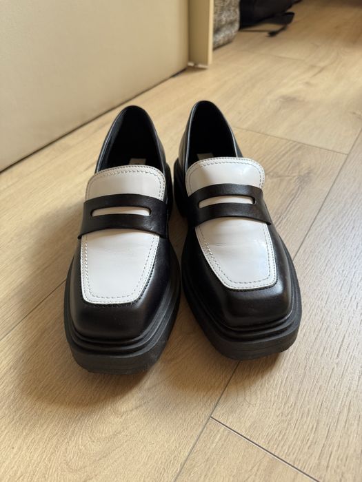 Обувки Steve madden черно с бяло