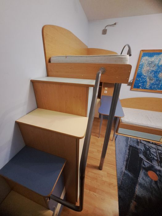 Двуетажно детски обзавеждане