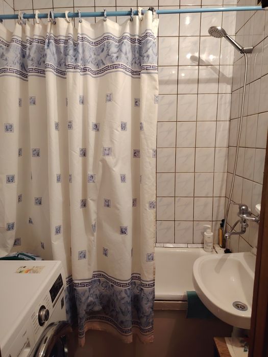 Продам 2 комнатную квартиру