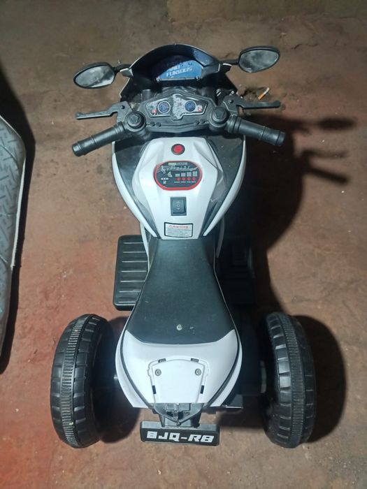 детский электромотоцикл