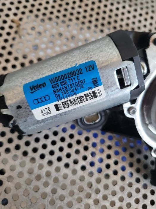 Motoras Stergator Haion Hayon Luneta Audi A6 4G C7 An 2012- Avant Vandut De Firma Cu Garantie