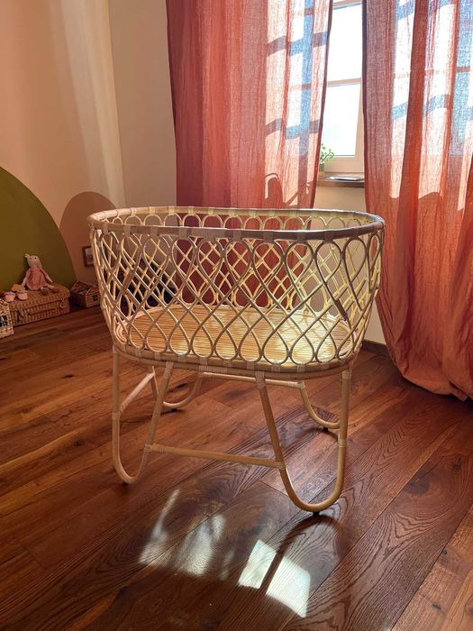 Patut de bebe ratan MA Kids Furniture + saltea Zara Home