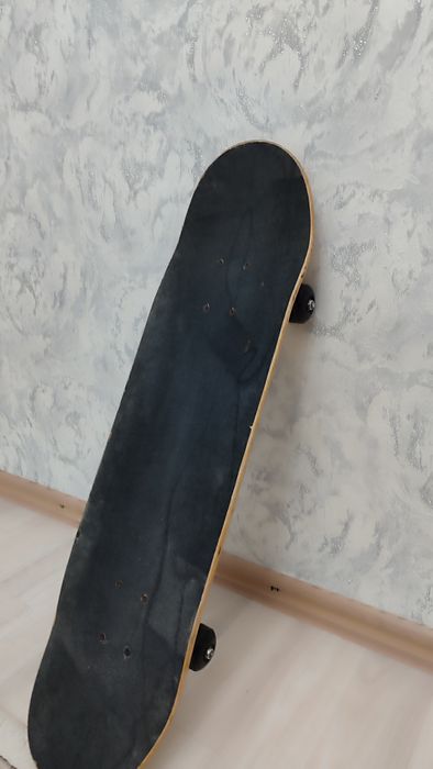 Скейдборт прадаю