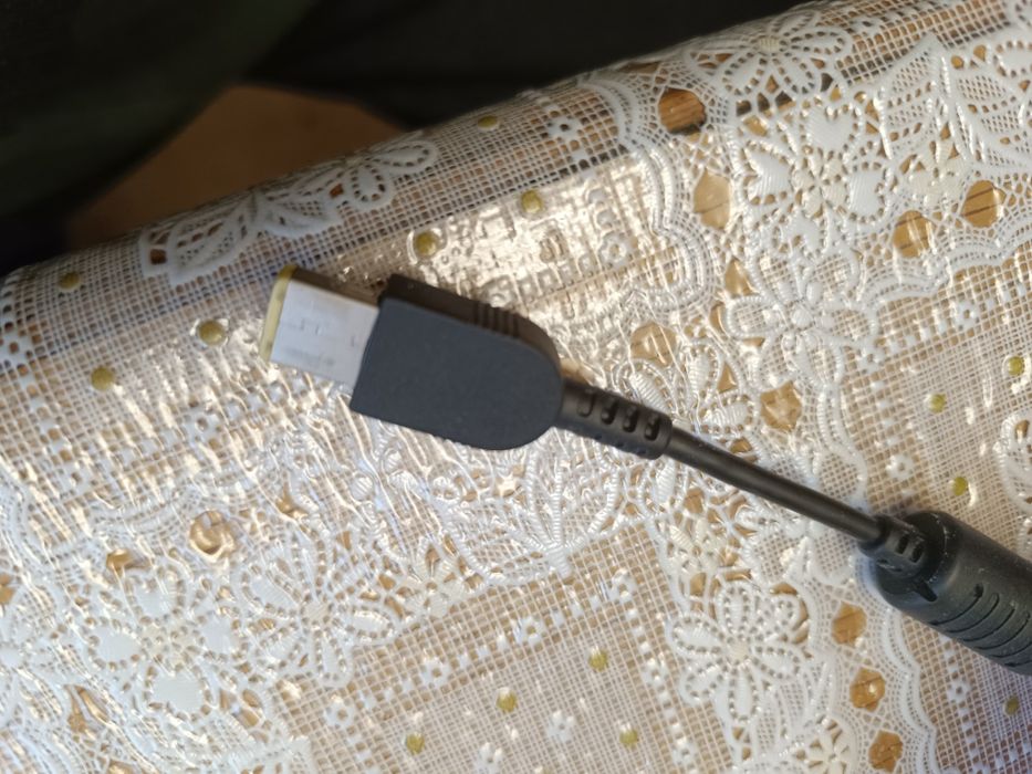 Блок питания для ноутбука Lenovo оригинал