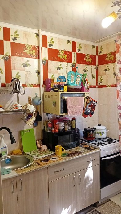 Продам 2х ком. кв. в 9мкр дом 62