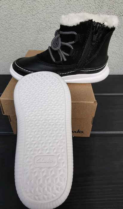Ghete Clarks piele, noi, cu eticheta, masura 25,5, pret minim
