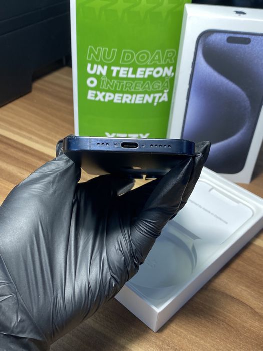 iPhone 15 Pro • 256 GB • Blue Titanium