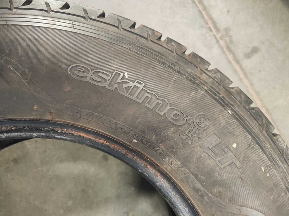 4бр.зимни гуми 225/75/16C Sava