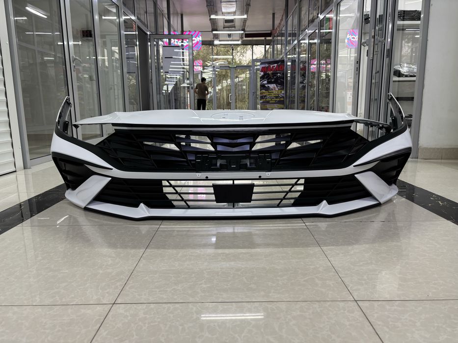 HYUNDAI ELANTRA Оригинал бампер