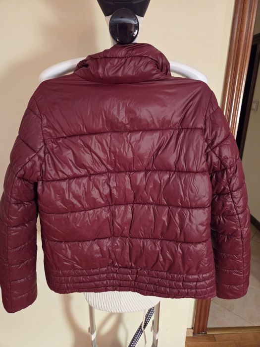 Дамско ватирано яке Colin’s