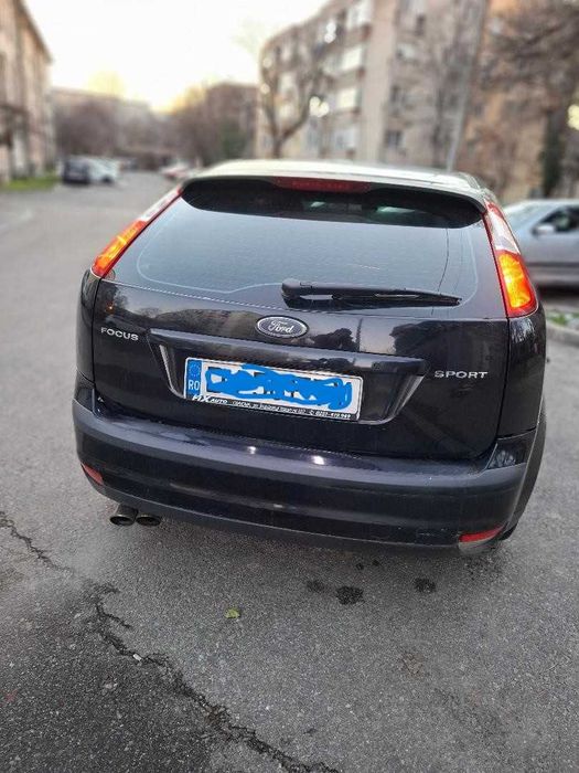 Vand Ford Focus M1 2005