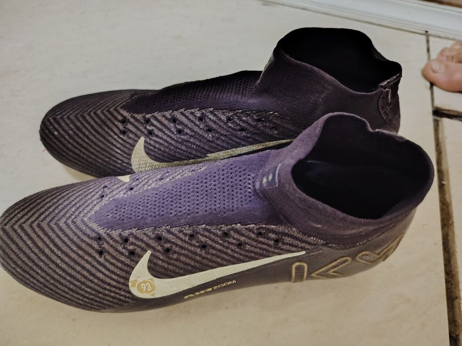 Бутсы 43 размера Kilian Mbappe