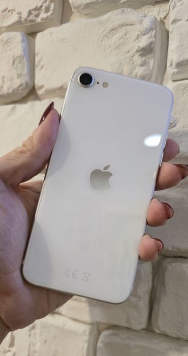 Iphone SE 2020 като нов