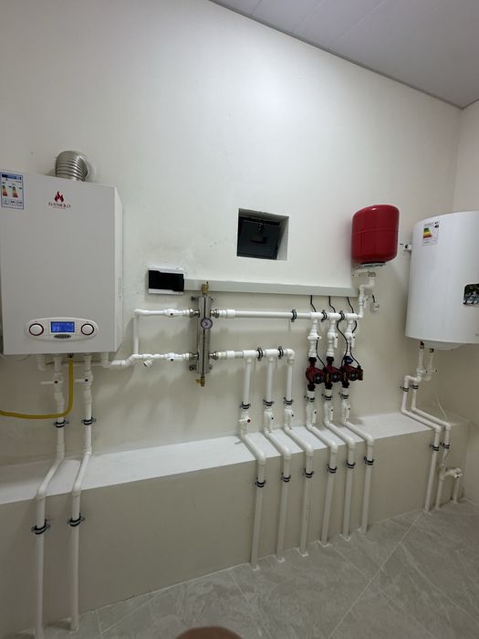 Уй сотилади 10 квартил ропарасидан кирилади