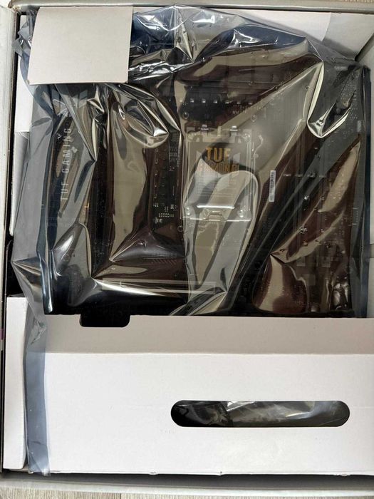 Placa de baza Asus X670E-PLUS WIFI