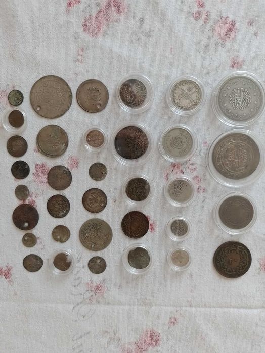 Монети - над 100 годишна колекция