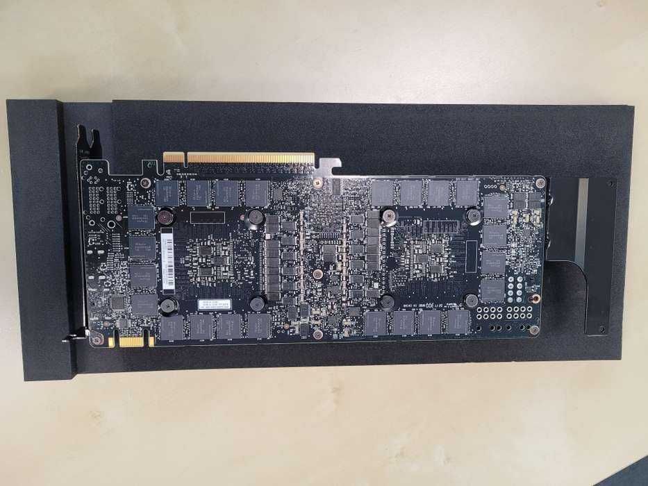 Vand placa video grafica gpu nvidia tesla K80