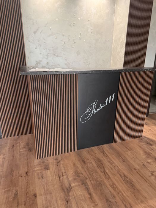 Рецепция  за зала фризьорски салон